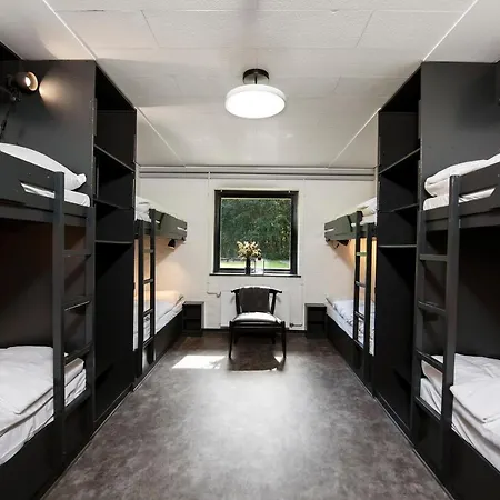 Vandrarhem Jaegerhuset *